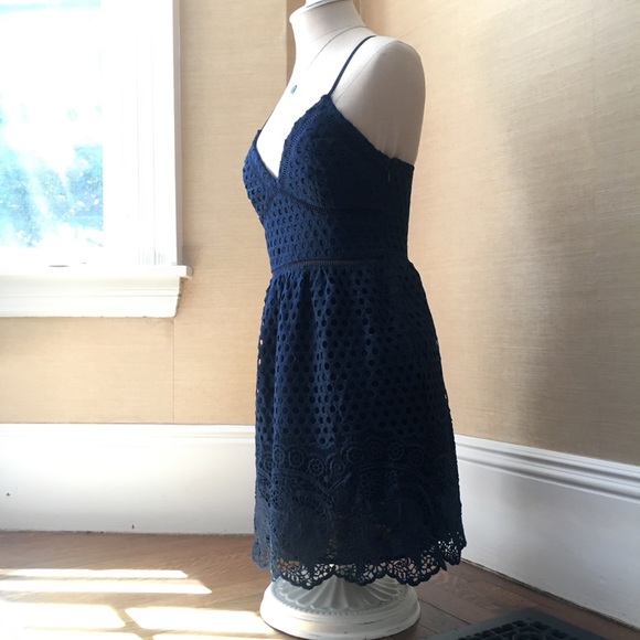 ABERCROMBIE & FITCH Navy Blue Dress - Picture 4 of 15